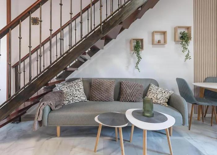 Atico Castillo Apartment