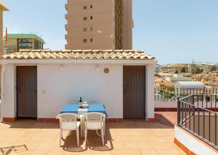 Atico Castillo Appartement *