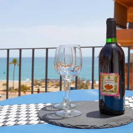 Atico Castillo 푸엔히롤라