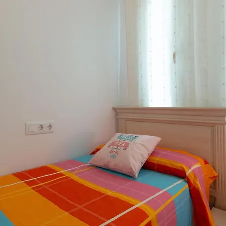 Atico Castillo * 푸엔히롤라